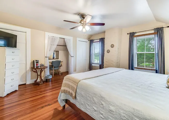 Bed & Breakfast T'frere's